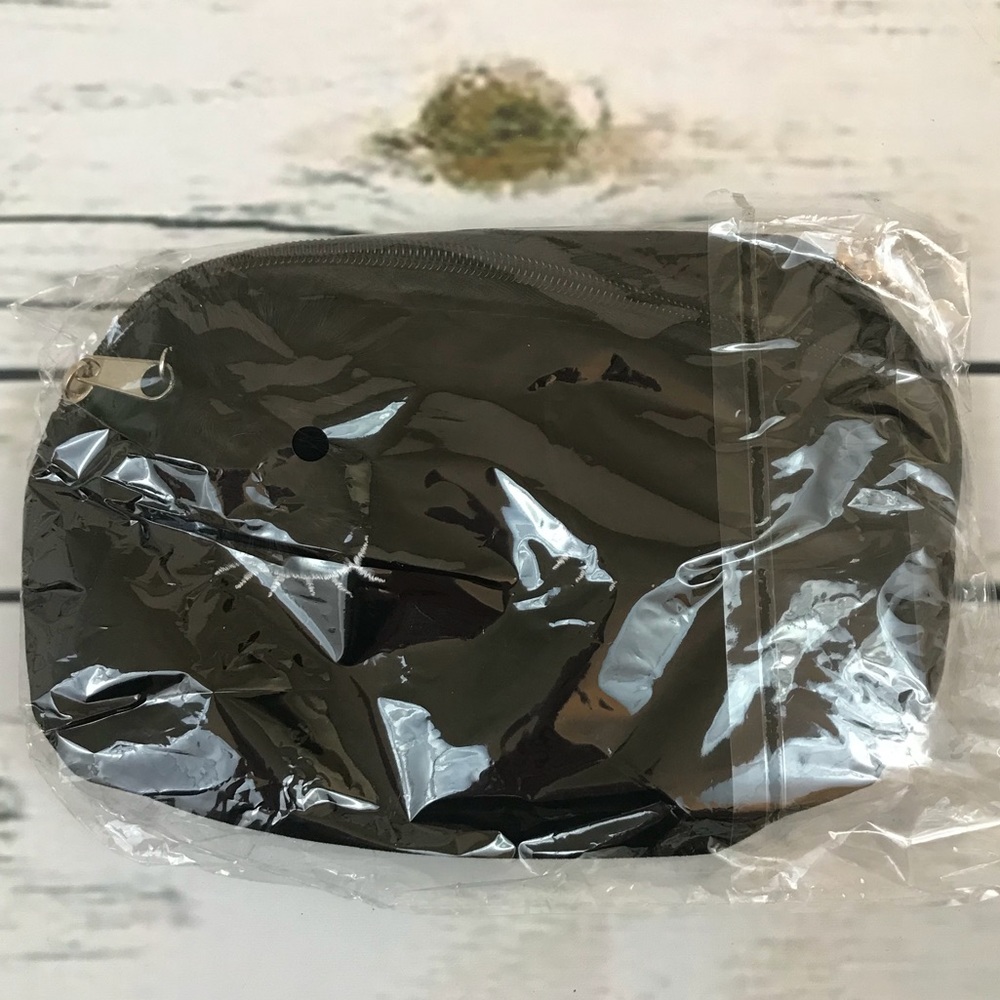 Black Velvet Kitty Cat Cosmetic Travel Bag - Picture 6 of 6